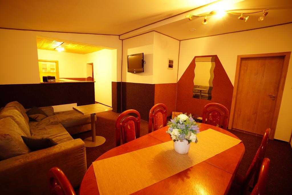 Chata Eliska Guest House Stara Lesna Bagian luar foto
